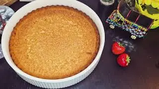 Strawberry Cheesecake with Ja Biskuit Tortenboden in Berlin