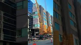 Liebherr LTM 1450 on a typical Saturday in #Boston #cranespotting