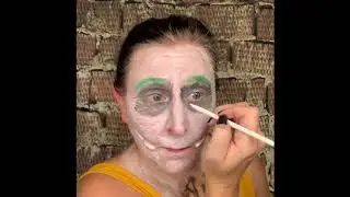 Joker makeup