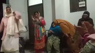 मेरे कृष्ण ने दामण। सिमाया।।।। भाभी का मस्त डांस अनीता मलिक 2323
