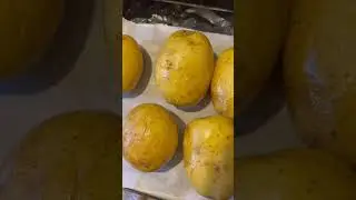 Как я приготовила жареный картофель #короткоевидео #жареныйкартофель #готовка #хрустящийкартофель...