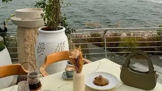 سافرنا  لجده كنا مشتاقين. للبحر🏖 بس انصدمنا  بصرحه انا وبناتي  ايش هاذه😳😭 يا اهل جده 
