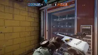 When you need all the ammo you can get - Rainbow Six Siege