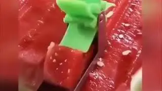 Windmill Watermelon Cutter