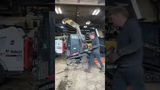 Removing a track on Asv rt 30 terex pt30 rt40