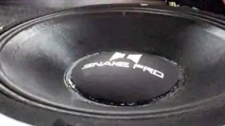Fusca 77 Falante Kicker Solo Baric S12L7 + Kiker Z240 + SSL 2000 + BOSS 2500 2