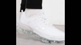 Белые кроссовки Nike Air Vapormax 360