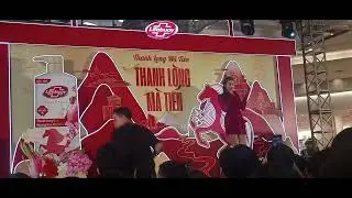 Ca Sĩ Đ&ocirc;ng Nhi Biểu Diễn Tại Sự Kiện Lifebuoy Ra Mắt Sản Phẩm Mới  - Phần 1