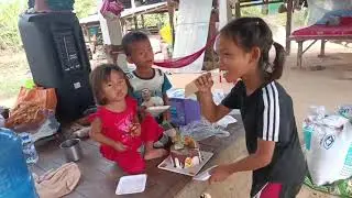 សាមញ្ញៗ តែជាក្ដីសុខរបស់ក្មេង នៅពេលទទួលបានរបស់ដែលខ្លួនចង់បាន