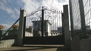 Port&atilde;o em ferro forjado