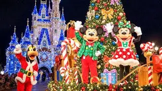 Christmas Music at Disney | Main Street USA Holiday Magic & Ambience