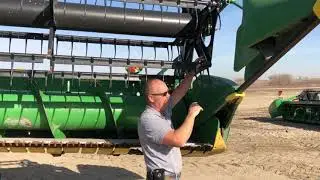 Combine Maintenance: 635F Bean Head