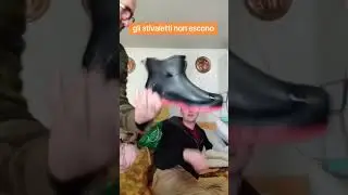 gli stivaletti non escono