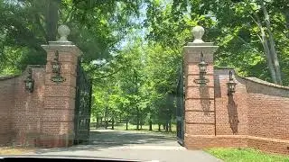 Albemarle: The huge estate of Trump Winery