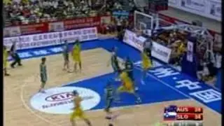 Brad Newley dunk 29.07.2010
