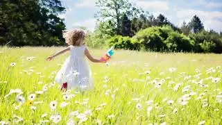 Child, joy, meekness, purity. Relaxing piano music that reminds us of childhood.