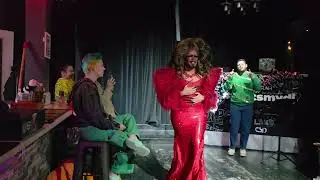 The Vettick What Performing at ¿QUÉ? El Show / As You Are DC 