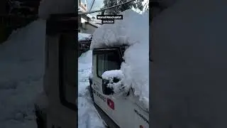 Manali road open for all vehicle ||Manali no traffic jaam#manali #traffic#todaysnowfall#manaliopen