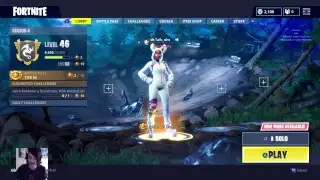 IM LIVE ON TWITCH