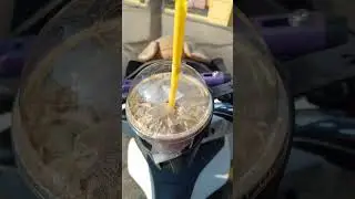 Korean most like, ice americano a cup of coffee, Mega coffee Osan Keoldong.