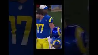 No helmet head bump!? Daaam! #rams #win