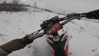 Эндуро зимой без шипов. #эндуро #dirtbike #мотозима #winterenduro