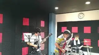 練習3 Smells like teen sprits