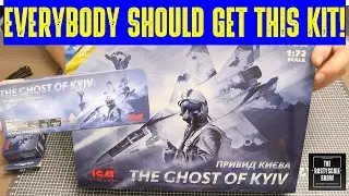 Everybody should get this kit! Ghost of Kyiv paint set & box content
