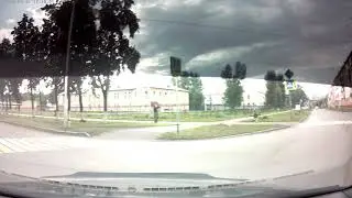Слепой на дороге