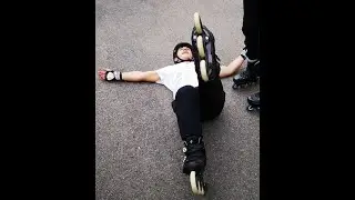 Скейтеры снимают смешные домашние видео о себе.
