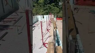 Обновление по строительству дома! Начал установку системы выравнивания ICF.