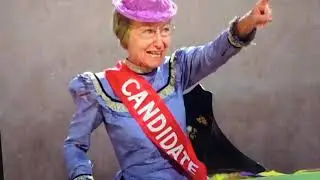 Granny for possum Queen on Beverly Hillbillies