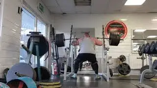 320kg/704lbs Squat by Colin Hawkins