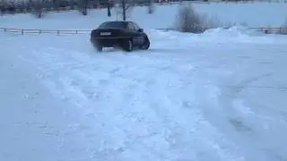 Opel Omega A snow Drift