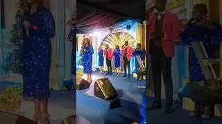 First Sunday of the year in church 😍 | Mini Vlog #temitopemelody #churchvlog