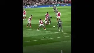 Mbapp&eacute; was about to k!ll him 💀🙏