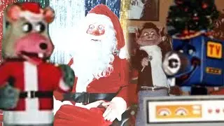 Cool Chuck E Cheese & Creative Engineering Christmas Animatronics