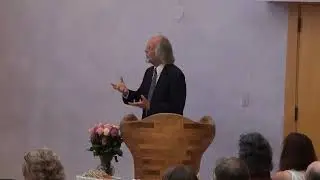 В Рудольф Штайнер колледже. Антропософ Брайн Грей. Май 2014 год