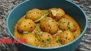 Dum Aloo (उत्तर भारत का स्वादिष्ट दम आलू)