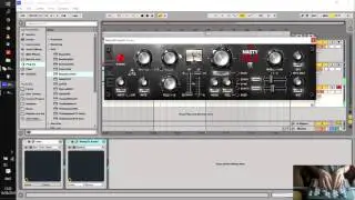 Bohlen-Pierce improvisation on AXiS-49