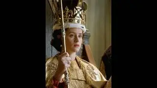 What is the queen thinking at this moment?#shortsvideo #youtubeshorts #shorts #tvshow