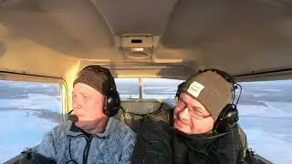 Круг (взлет и посадка) на Cessna 150 вид в кабине