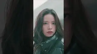 Street Girl / Creative Look FL / Portrait Video / shot on Sony A7 IV