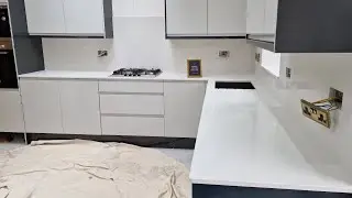 White Shimmer Quartz. Kitchen Worktops Fitting & installation Services in Twickenham. West London