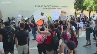 San Antonio lawyer offers free representation for arrested protesters