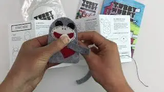 Stitching Socks the Felt Monkey