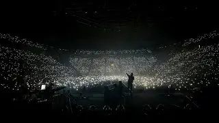 Orozco emociona Barcelona cantando con su hijo 