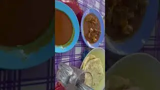 Singgah mkn roti canal kambing.