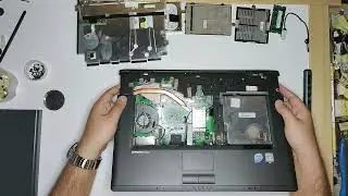 Step-by-Step Guide: Full Disassembly of Fujitsu Siemens Esprimo Mobile D9500