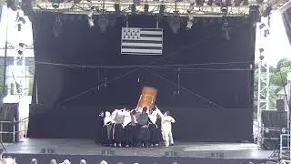 Kanfarded Sant Evarzeg   Saint Loup 2015 Awen
